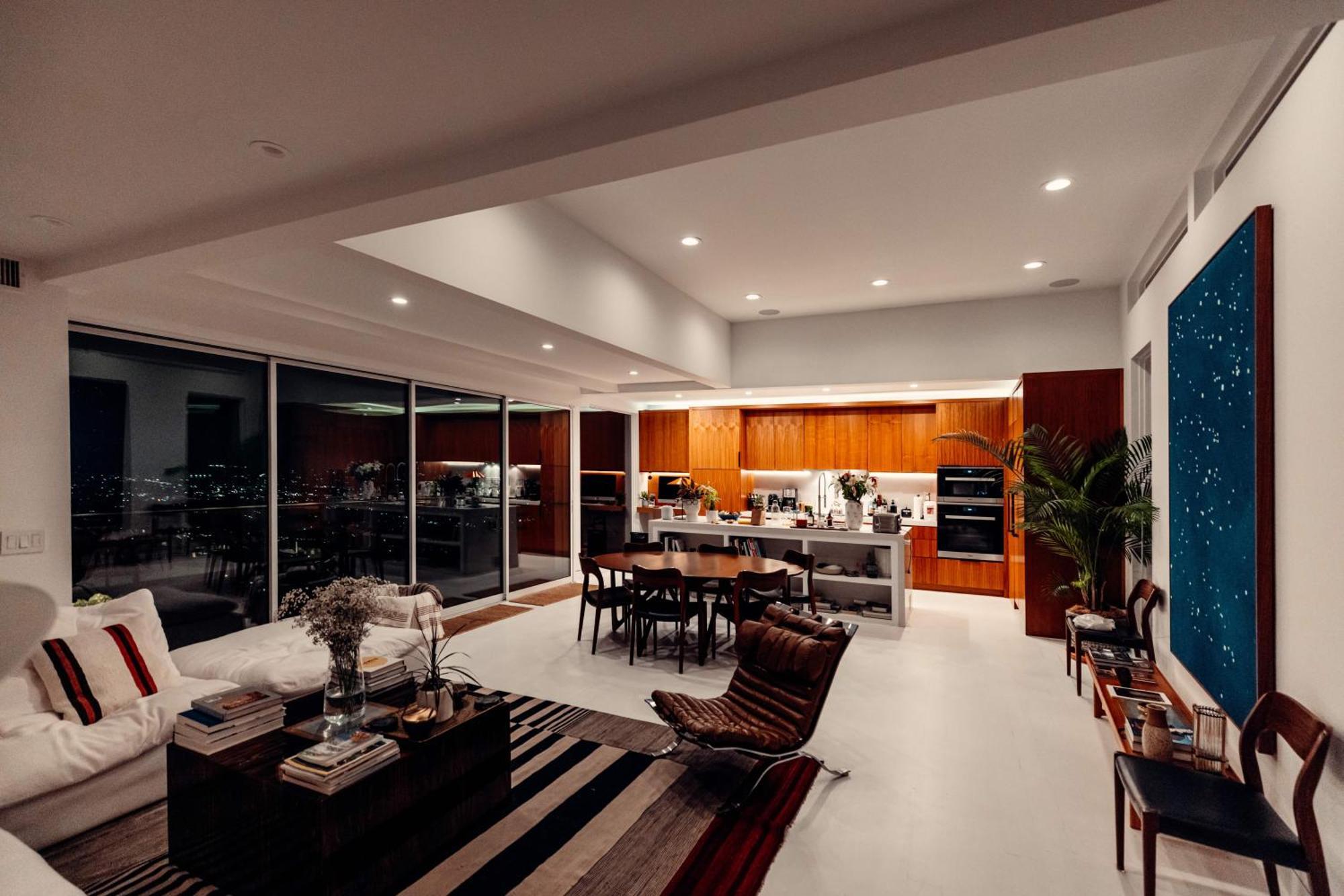 Stylish European With Terraces - Jacuzzi - Prime West Hollywood * Los Angeles